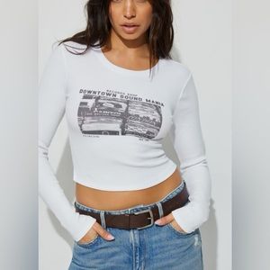Garage White Long-sleeved Top
